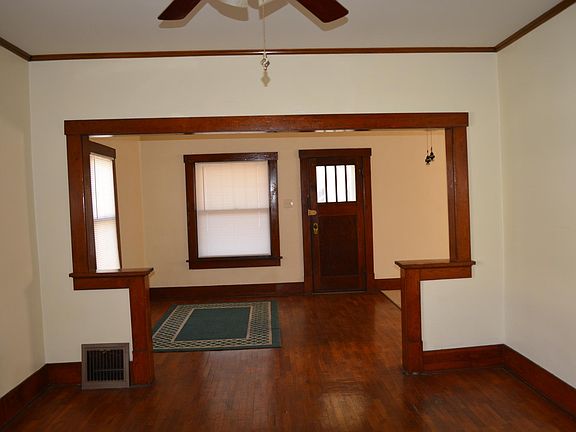 3rd image of 1304 Central Ave