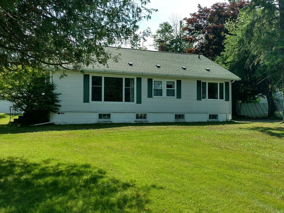 1st image of 14736 N Grand Lake Hwy