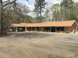 905 S Adams St, Fulton, MS 38843