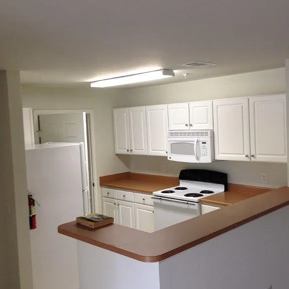 Morrison Village — Photo 9