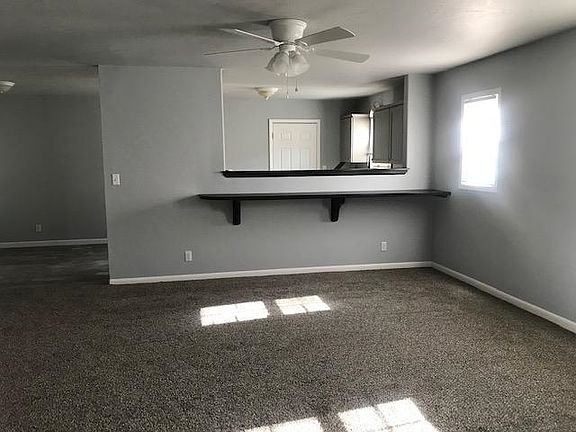 3rd image of 1413 Bradbary Ln