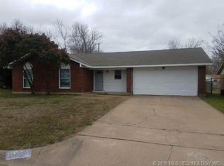 11520 E 7th Pl, Tulsa, OK 74128