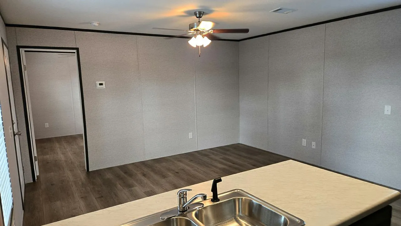3 bed, 2.0 bath, $1,485 — Photo 4
