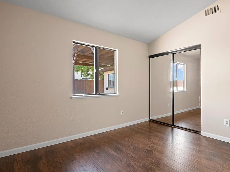 3843 Castala Dr — Photo 31