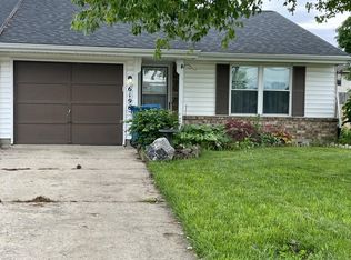 6196 Shull Rd, Dayton, OH 45424