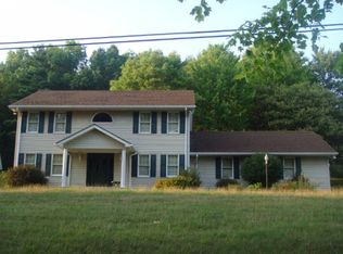 139 Heritage Rd, Weirton, WV 26062