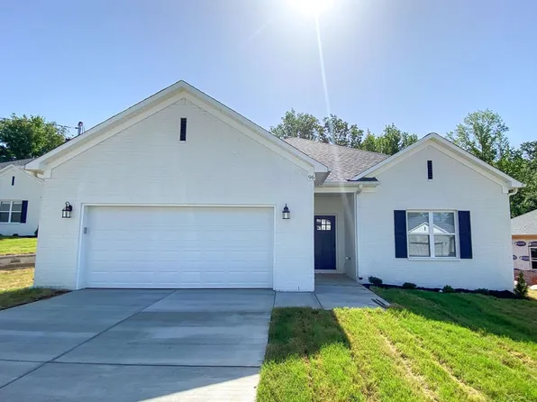 96 Oak Ave, Brighton, TN 38011