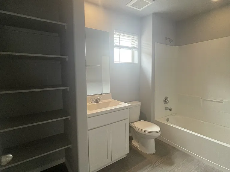 4839 Blackburn Rd NE — Photo 23