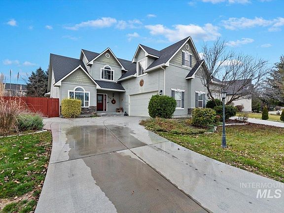 3rd image of 619 W Highland Ave
