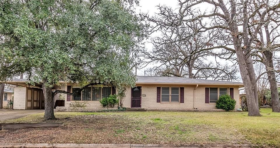 1st image of 205 Greenway Dr