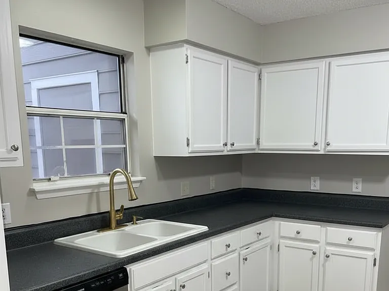 Kitchen Sink