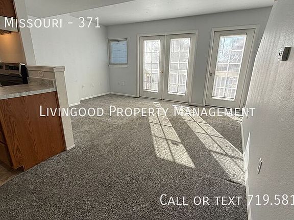 3rd image of 371 E Missouri Ave #371