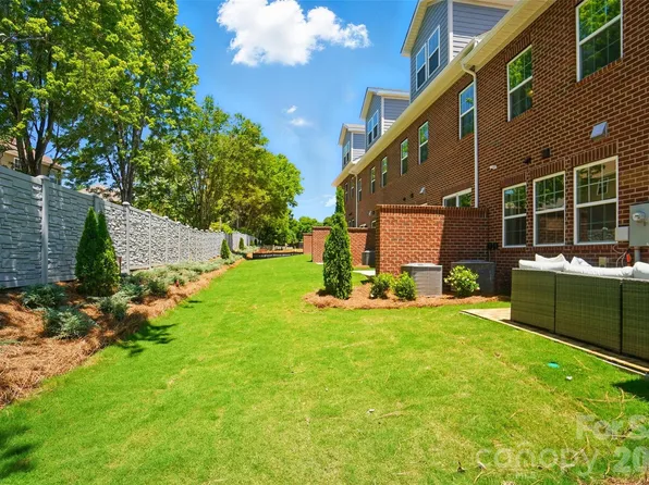 12019 Lavinia Ln, Charlotte, NC 28277