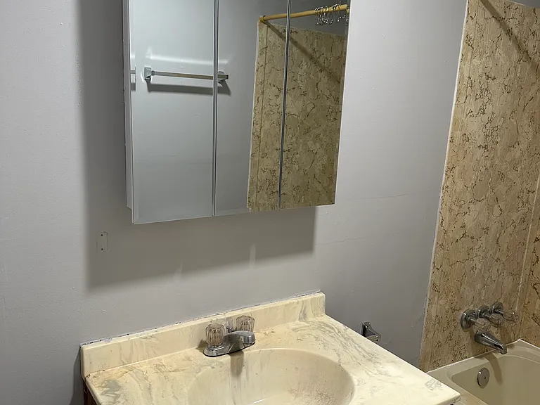 2515 S 66th St #2 — Photo 17