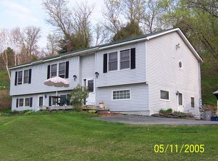 164 Campbell St, White River Junction, VT 05001