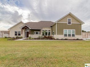 48 Calle Arroyo, Inez, TX 77968