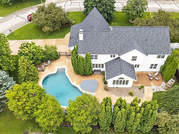 2nd image of 1753 Martinwood Ct
