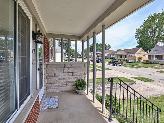 5th image of 5652 Childs Ave