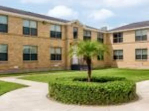 555 S Ohio Ave, Mercedes, TX