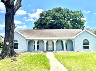 9626 Hearthwood Dr, Houston, TX 77040