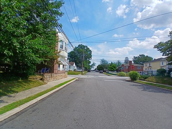 5th image of 1804 Huddell Ave