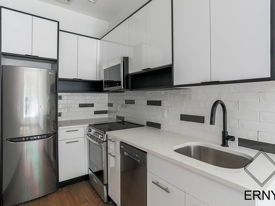 2nd image of 741 Fenimore St #1D