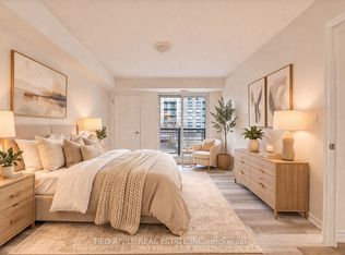 872 Sheppard Ave W #213, Toronto, ON