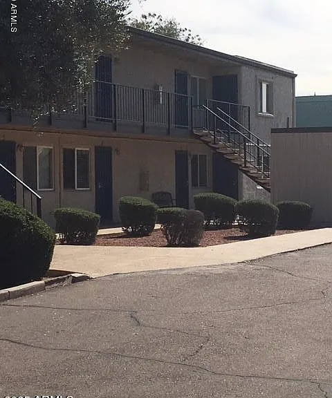 3141 E Cypress St #6 — Photo 3