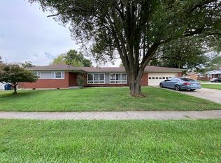 2004 Mary Catherine Dr, Shively, KY 40216