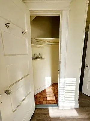 Rented by Brooklyn Property Group LLC | media 54