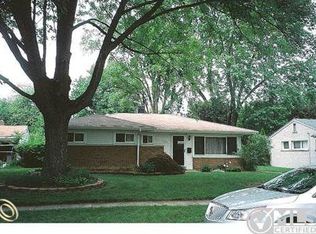 1327 Wacon Dr, Troy, MI 48083