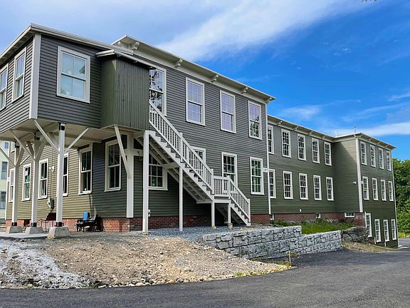 3rd image of 34 Tremaine St #14