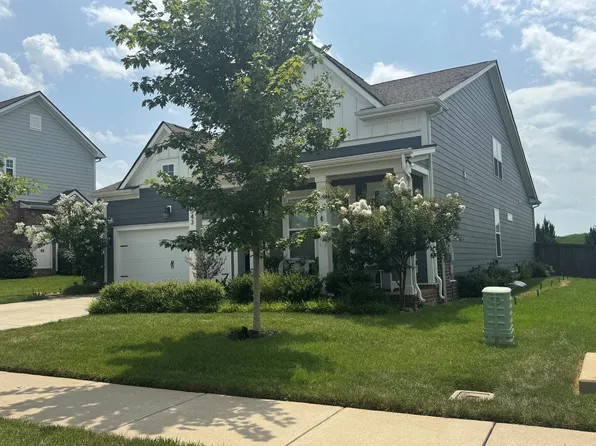 543 Farmstead Ln, Spring Hill, TN 37174