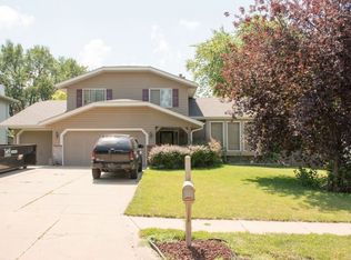 14605 Drexel St, Omaha, NE 68137