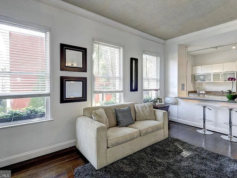 1822 15th St NW #101 — Photo 3