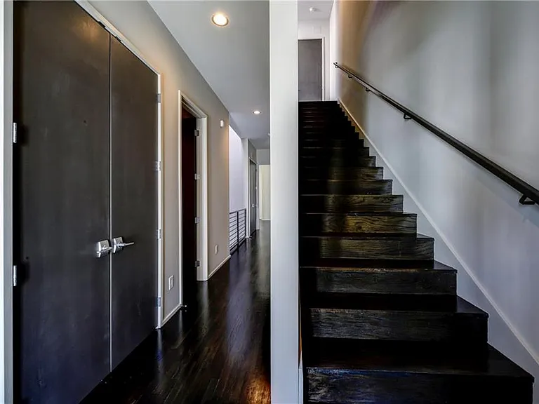 721 Longleaf Dr NE #9 — Photo 11