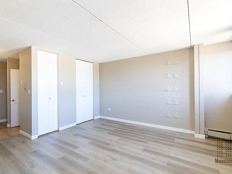 612 4th Ave NE — Photo 35