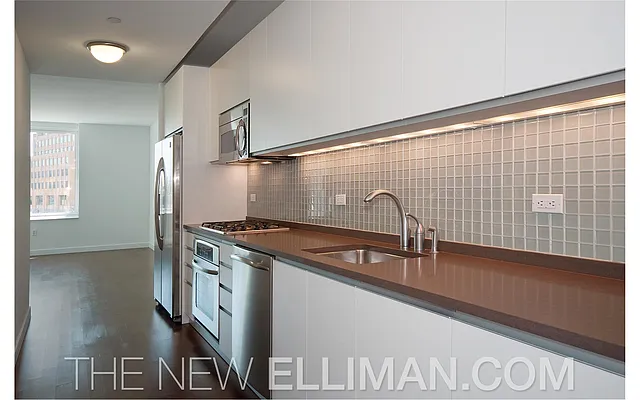 Rented by Douglas Elliman | media 15