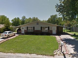 165 Liberty Dr, Belleville, IL