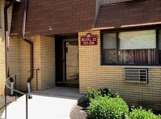 222 Richard Ct, Pomona, NY 10970