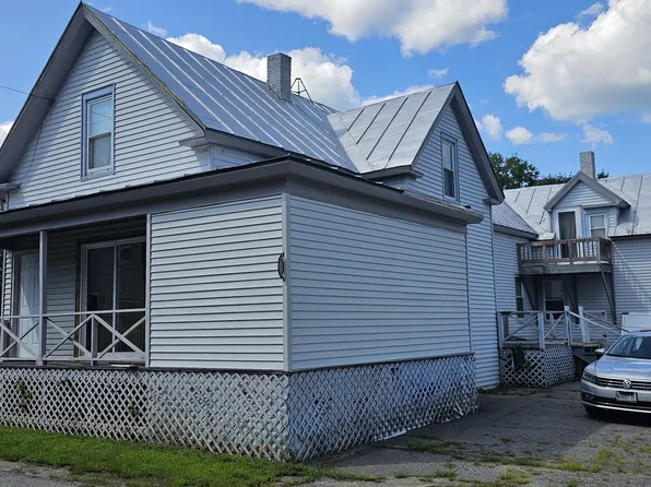 11 Moor Street, Waterville, ME 04901