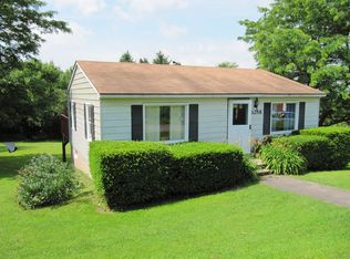 6258 Truxton Hill Rd, Tully, NY 13159