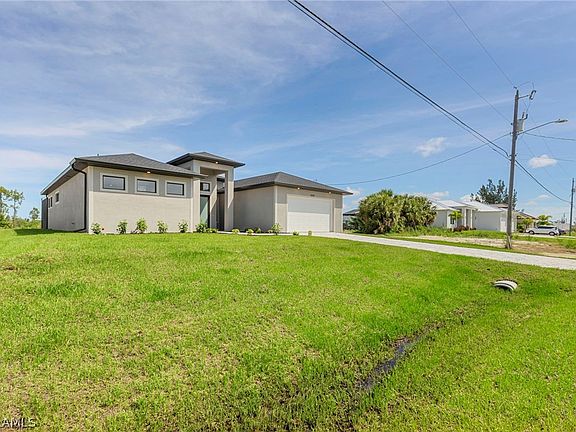 4th image of 2318 NW 28th Ave