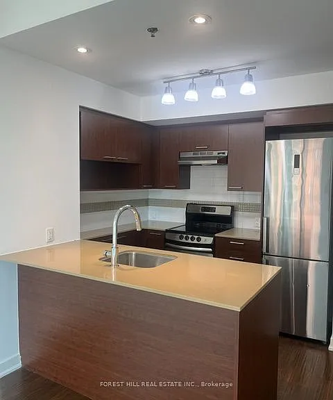 320 Tweedsmuir Ave #509 — Photo 10