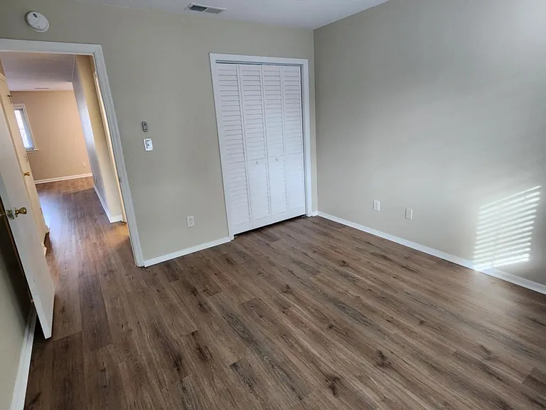 753 Ashdale Dr #4A — Photo 8