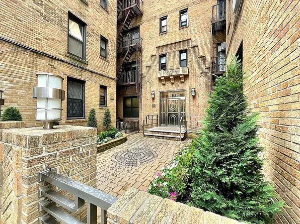 1151 Brighton Beach Ave APT 1K, Brooklyn, NY 11235