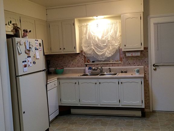 3rd image of 54C Buckingham Dr