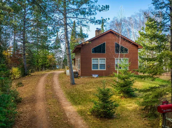 9337 Moccasin Creek Rd NW, Bemidji, MN 56601