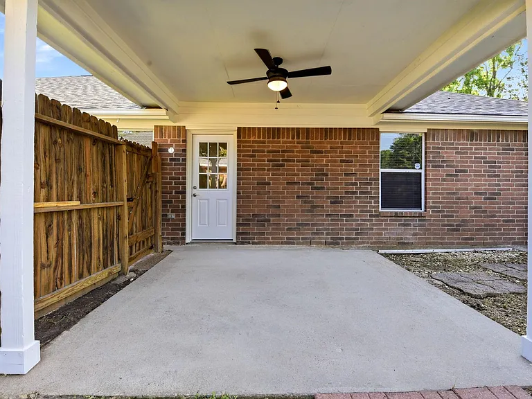 26218 Cypresswood Dr — Photo 30