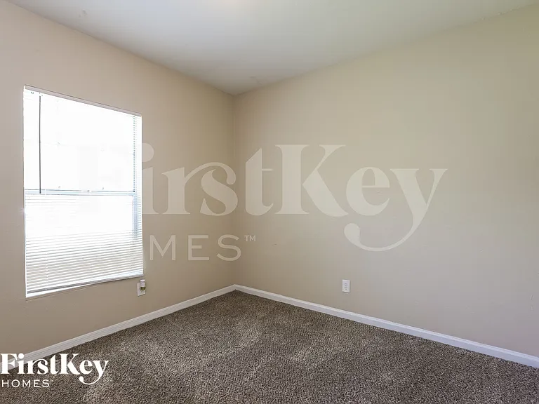 4220 S Cranberry Blvd — Photo 11